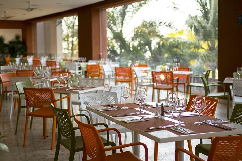 Azul Ixtapa Grand All Inclusive Suites - Spa & Convention Center Restoran foto